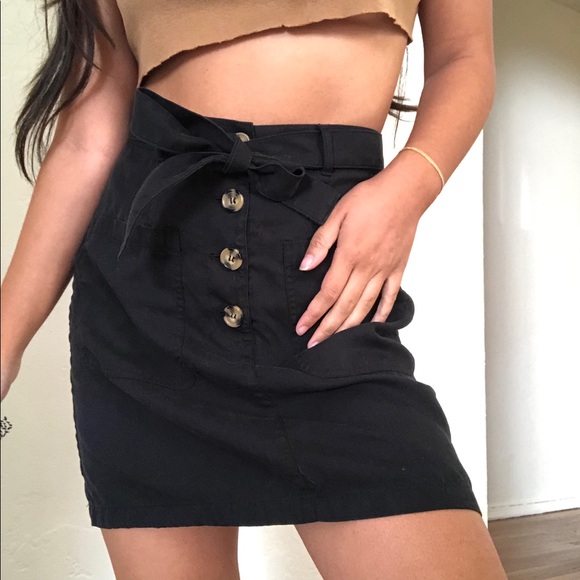 & Other Stories Black Skirt - Picture 3 of 5